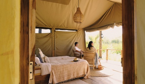Premier Room, 1 King Bed, Lake View, Lakeside