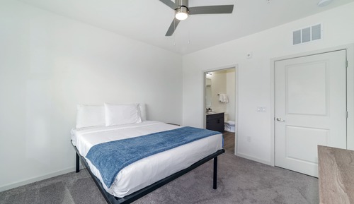 Condo, 1 Bedroom