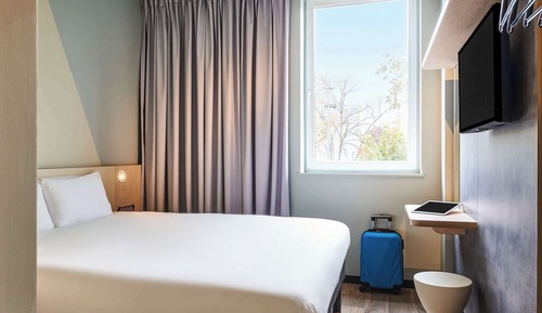Standard Room, 1 Double Bed
