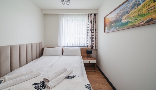 Apartment (L2)