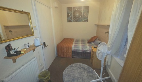 Single Room (Room 6)