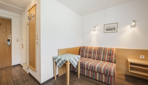 Family Double Room, 1 Bedroom, Balcony (Edelweiß)