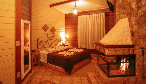Standard Chalet
