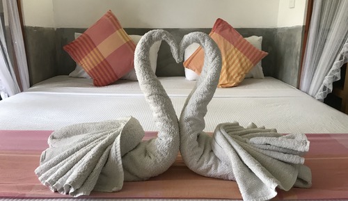 Junior Suite, Bathtub, Poolside