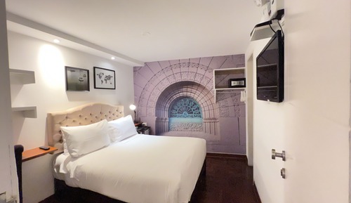 Single Room, 1 Double Bed, Private Bathroom