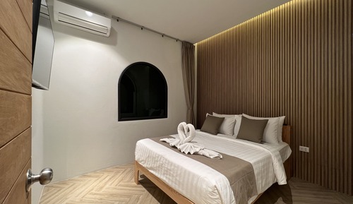 2 Bedroom Seaview Deluxe