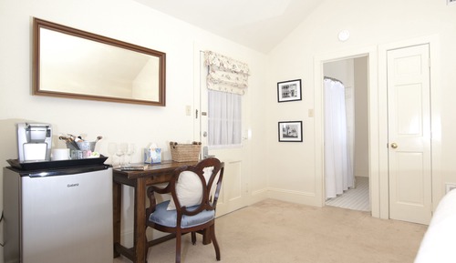Luxury Room, 1 King Bed (Monica's Room)