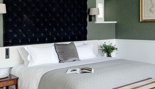 Lilypond Room