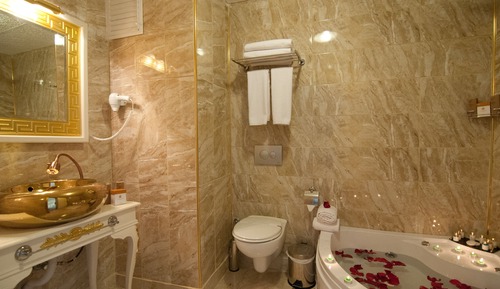 Family Room, Non Smoking, Private Bathroom
