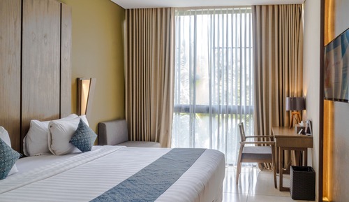 Superior Room, 1 King Bed