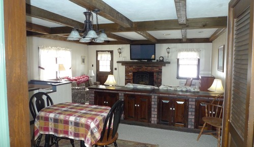 Honeymoon Room, 1 King Bed