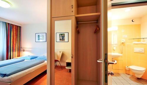 Standard Double Room, City View