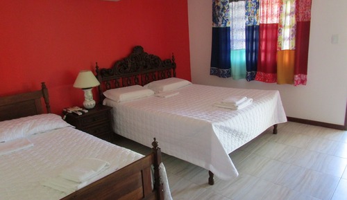 Deluxe Suite, Bathtub