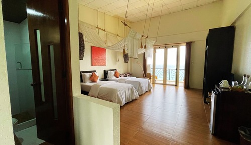 Junior Twin Room