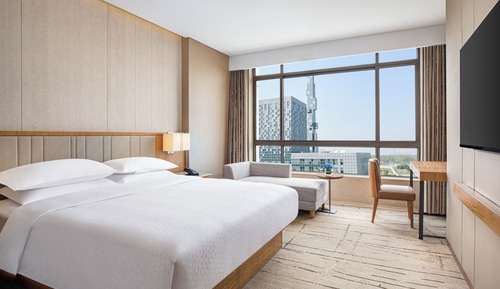 Premier Room, 2 Twin Beds, City View