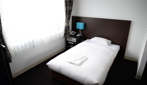 Single Room, City View