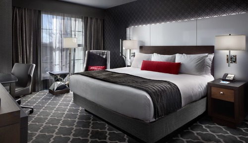 Deluxe King Room