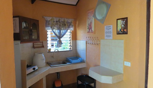 Deluxe Bungalow, 1 King Bed, Kitchenette, Garden Area