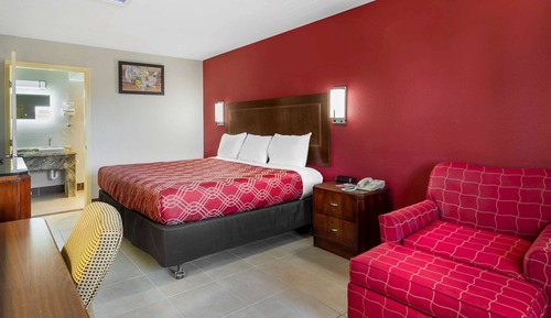 Standard Room, 1 King Bed, Non Smoking