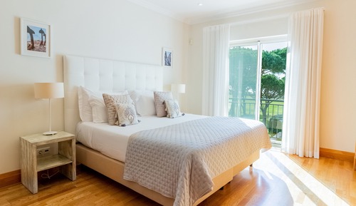 Apartment, 2 Bedrooms, Partial Sea View (First Floor)