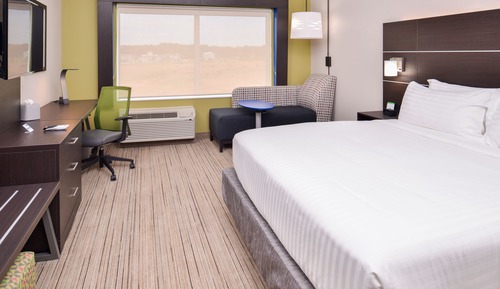Suite, 1 King Bed with Sofa bed, Mobility Accessible (Accessible Tub)