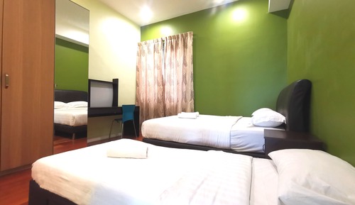Exclusive Apartment, 3 Bedrooms, Balcony, Sea View