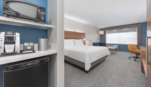 Suite, 1 King Bed with Sofa bed, Accessible (Communications)