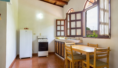 Comfort Room, Pool View, Tower
