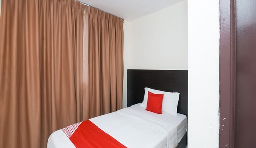 Deluxe Single Room
