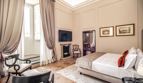Luxury Suite, 1 King Bed with Sofa bed, City View