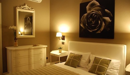Comfort Suite, 1 Bedroom, Private Bathroom