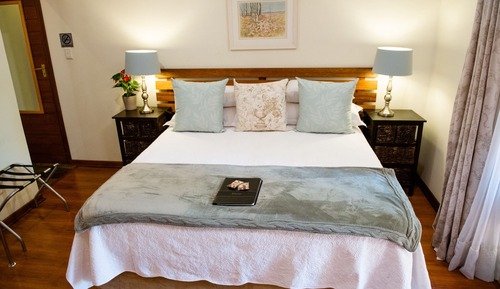 Room 2: Standard Room