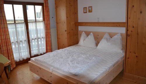 Apartment with Terrace "Zwieselalm" 