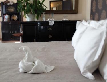 Large Double or Twin Room