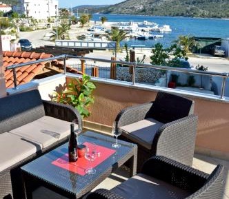 Apartment with Sea View