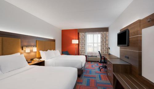 Standard Queen Room with Two Queen Beds