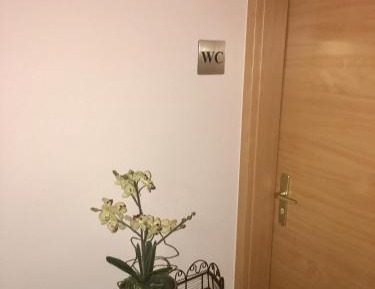 Double Room with Shared Toilet