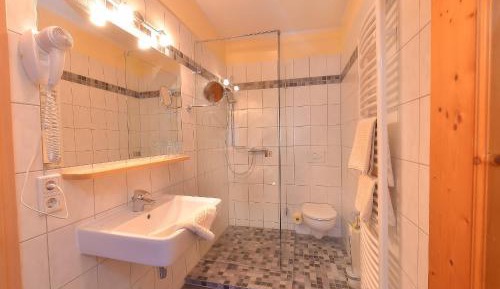 Large Double Room