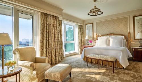 Diplomatic Suite