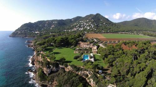 Can Simoneta Experience Package
