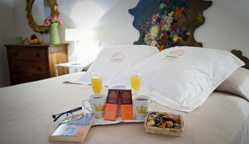 Suite (2 Adults)