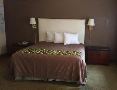 King Room - Non-Smoking