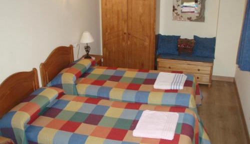 Triple Room with Shared Bathroom