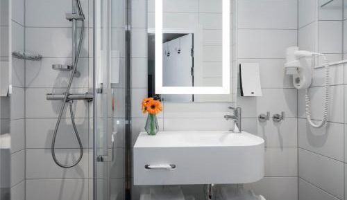 Small Single Room