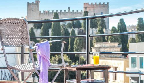 Deluxe Apartment "Seleni"