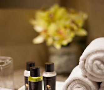 Deluxe Double or Twin Room - 10% off on Laundry, 10% off on FNB, Complimentary Drivers accommodations