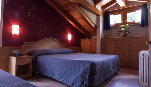 One-Bedroom Apartment (2 Adults)