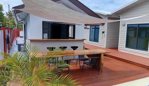 Deluxe Double Room (1 adult + 2 children)