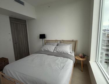 Apartment with City View