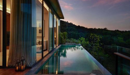 One-Bedroom Villa with Hill View